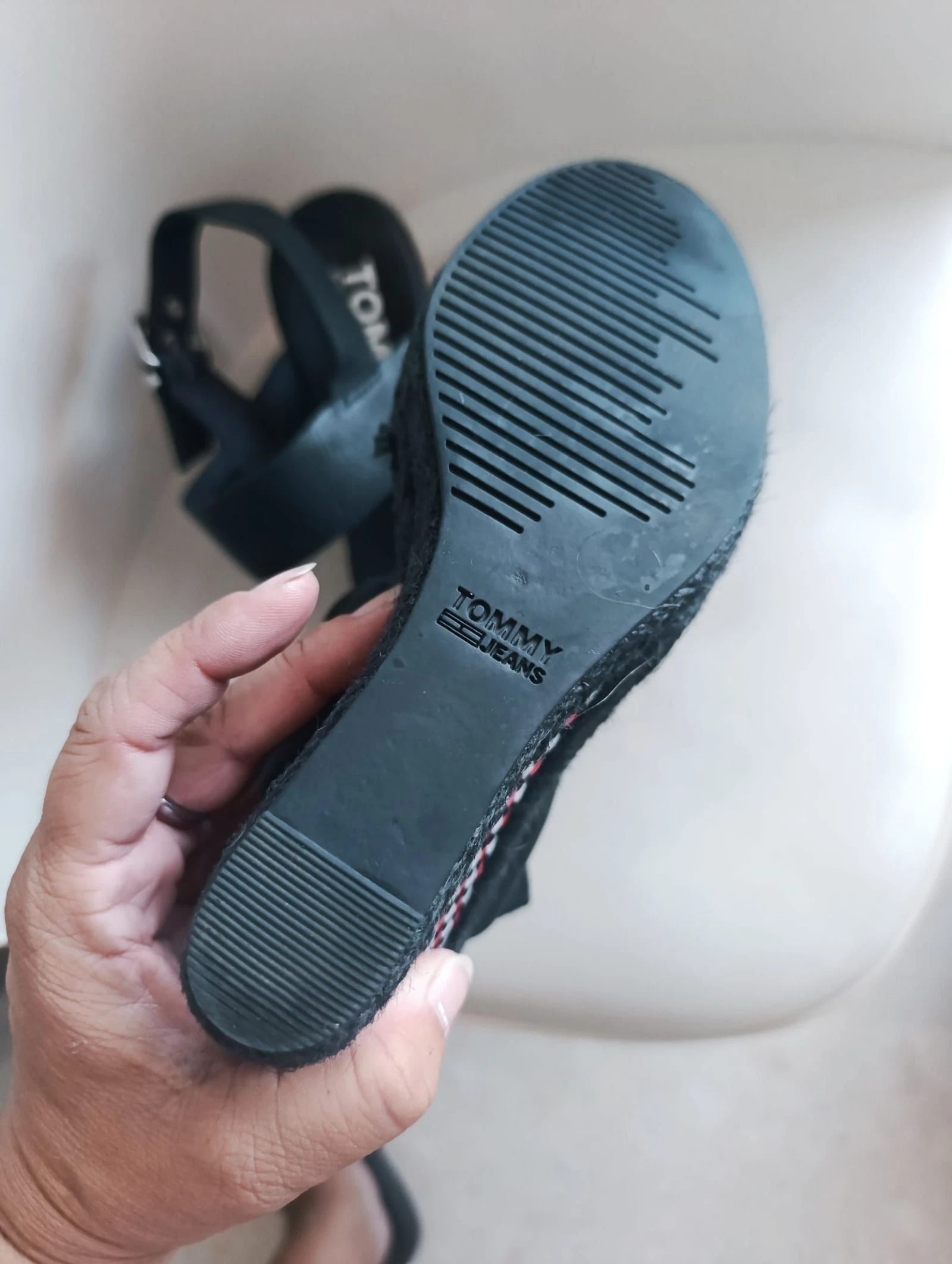Sandales Tommy Hilfiger en cuir neuves taille 37 – photo 12